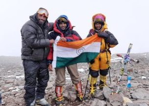 YOUNGEST GIRL IN THE WORLD TO SUMMIT MT. ACONCAGUA (6962M)