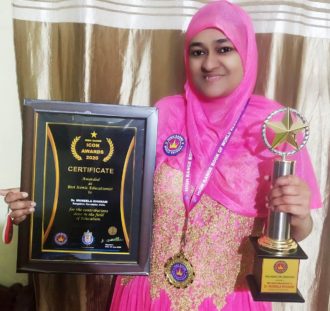 Dr. MUNEELA KHANAM – Best Iconic Educationist Award 2020