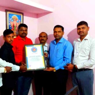 FASTEST TIME TAKEN TO CLIMB SHIKHAR SHINGNAPUR MOUNTAIN BY RUNNING NON-STOP
