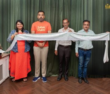 WORLD’S LONGEST CLOTH ON WHICH THOUSANDS OF UNKNOWN  INDIAN MARTYRDOM & FREEDOM FIGHTERS NAMES & BIOGRAPHY WRITTEN