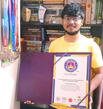 FIRST BANGLADESHI TO SING NATIONAL ANTHEM ON MOUNT KILIMANJARO (AFRICA)